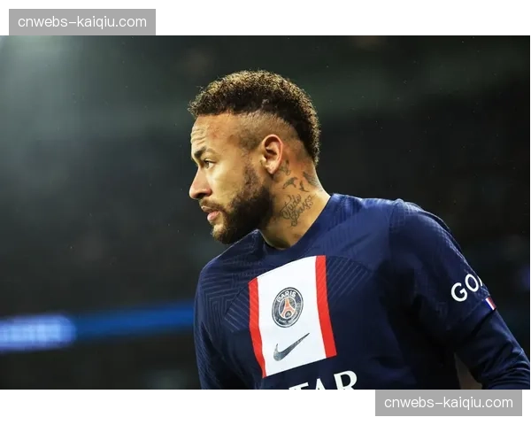 复盘斯特拉斯堡绝平进球：一次教科书般的后场长传反越位战术